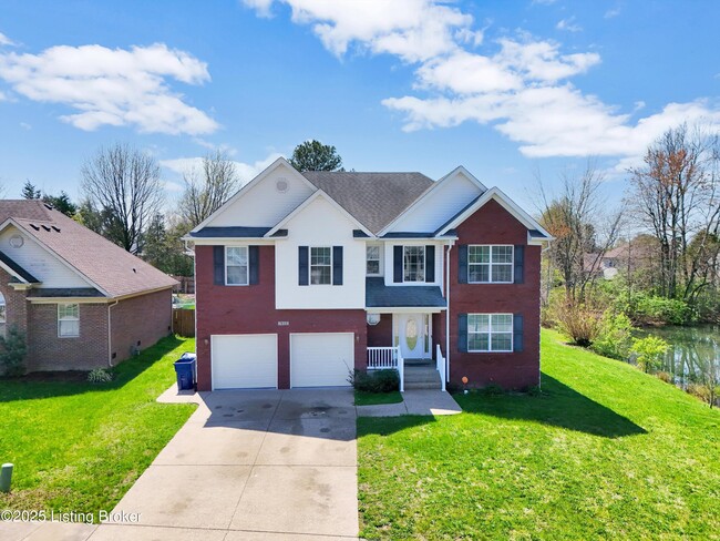 property at 7435 Apple Mill Dr