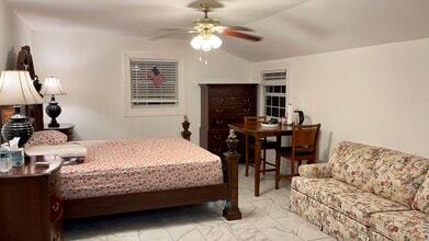 1033 Henton Ln in Orlando, FL - Building Photo - Building Photo