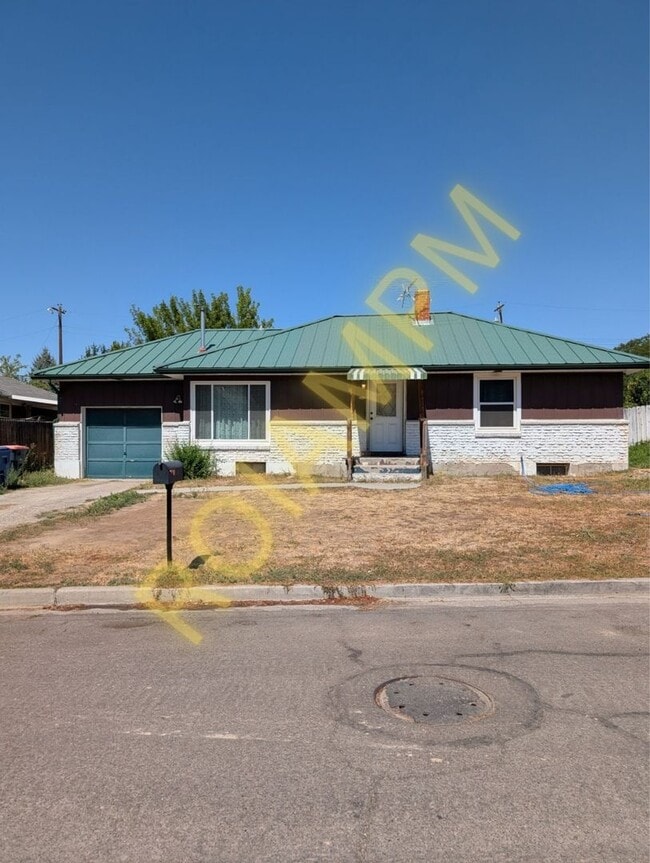 property at 1711 Borah Ave E
