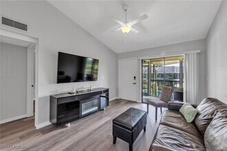 12250 Tamiami Trl E in Naples, FL - Building Photo - Building Photo