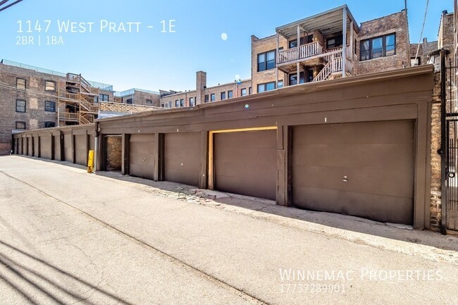 1147 W Pratt Blvd in Chicago, IL - Building Photo - Building Photo