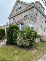 370 Main St in Little Falls, NJ - Building Photo