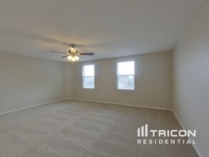 5009 River Rock Blvd in Fort Worth, TX - Building Photo - Building Photo