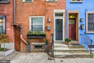 523 S 27th St in Philadelphia, PA - Foto de edificio - Building Photo
