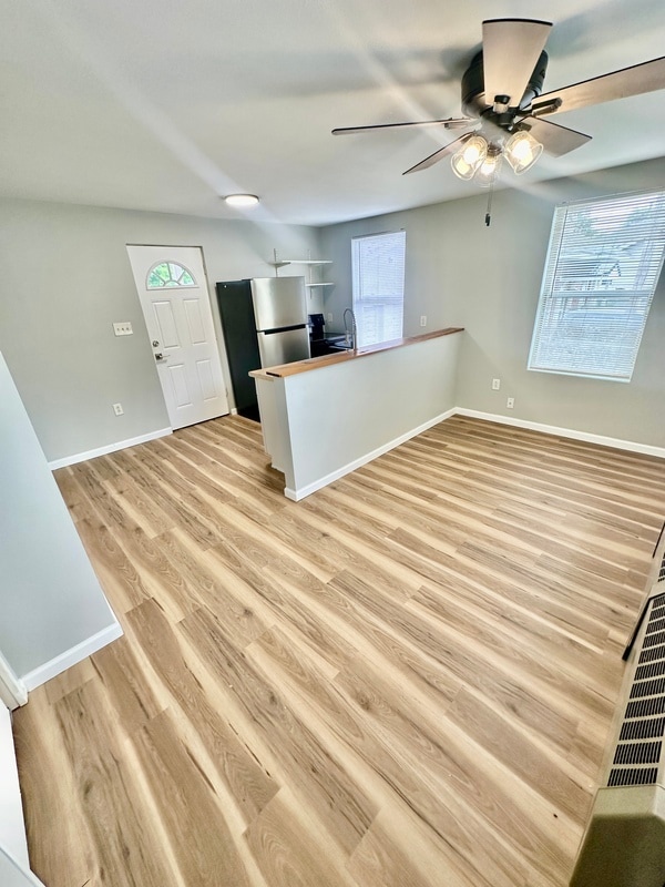 208 S 9th St in Wood River, IL - Building Photo - Building Photo