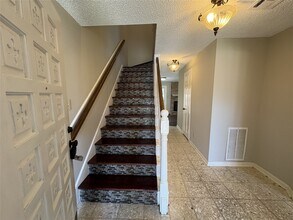 17159 Beaver Springs Dr in Houston, TX - Building Photo - Building Photo
