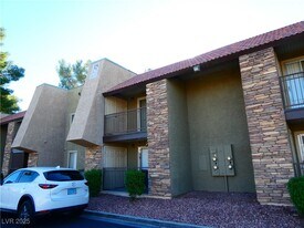 5251 Indian River Dr in Las Vegas, NV - Building Photo