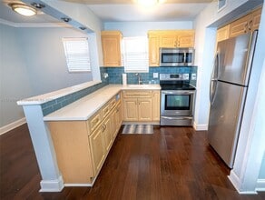 1527 Jackson St in Hollywood, FL - Building Photo - Building Photo