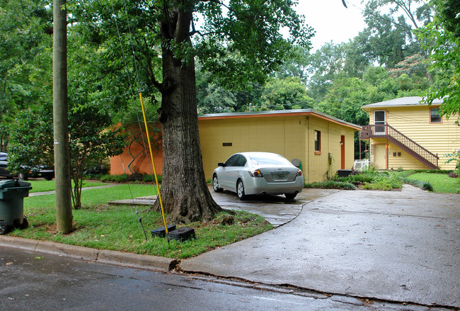 518-524 9th Ave in Tallahassee, FL - Foto de edificio - Building Photo