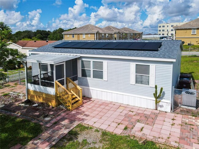 property at 318 San Pablo Cir