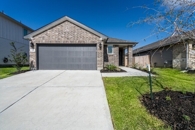 property at 246 Shore Pointe Ct
