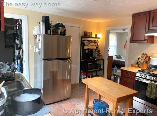 112 Dudley St in Medford, MA - Building Photo - Building Photo