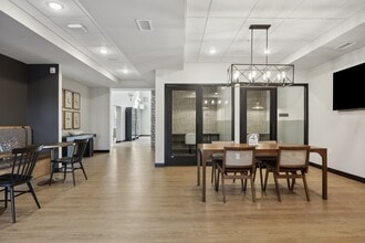 Wicklowe Apartments in Rosemount, MN - Foto de edificio - Building Photo