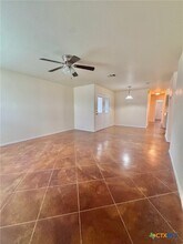 6502 Temora Loop in Killeen, TX - Building Photo - Building Photo