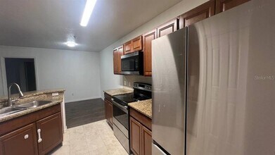 6530 Swissco Dr in Orlando, FL - Building Photo - Building Photo