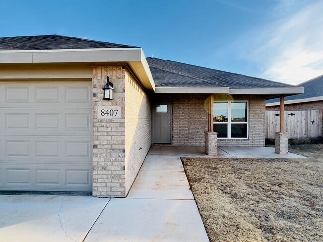8407 10th Pl in Lubbock, TX - Building Photo - Building Photo