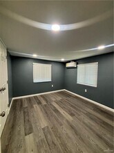 222 S San Pedro St in Edinburg, TX - Building Photo - Building Photo