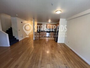34 Raymond St in Boston, MA - Building Photo - Building Photo