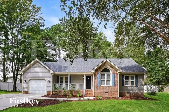 905 Jacobean Ct in Fuquay Varina, NC - Building Photo