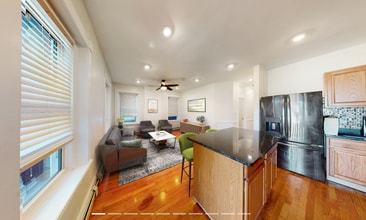 4 Mark St in Boston, MA - Foto de edificio - Building Photo