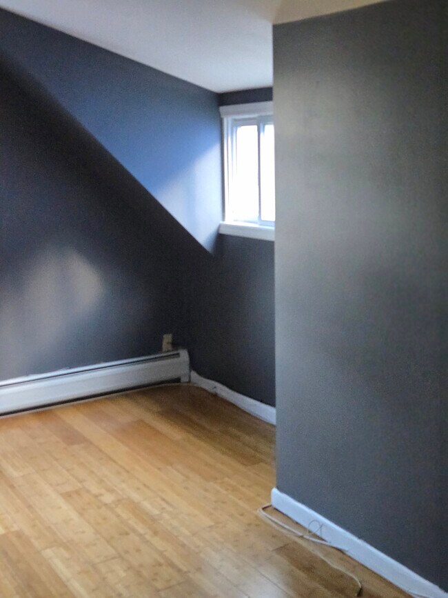 316 Summer Ave, Unit 3rd FL in Newark, NJ - Foto de edificio - Building Photo