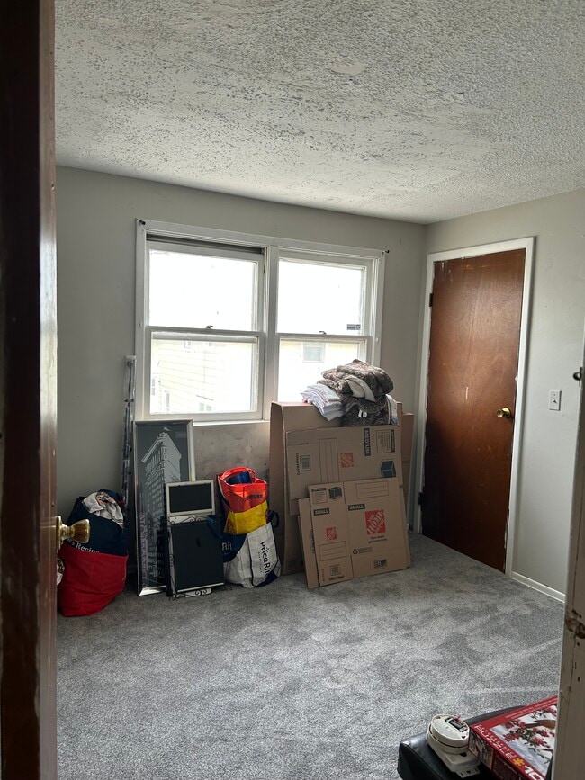 169 Glide St, Unit Apt 2
