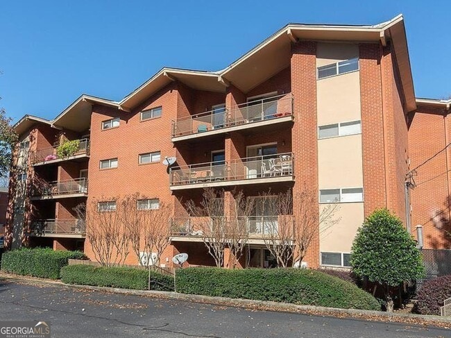 property at 250 Little St