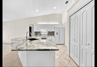12876 76th Rd N in West Palm Beach, FL - Building Photo - Building Photo