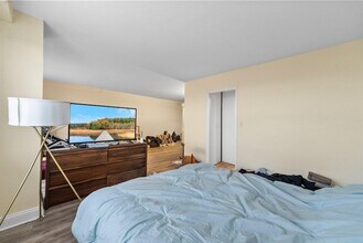 201 St Pauls Ave, Unit 3803 in Jersey City, NJ - Foto de edificio - Building Photo