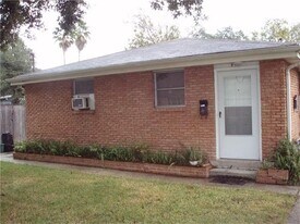 945 & 949 Helios Ave, Unit 945 Helios in Metairie, LA - Building Photo