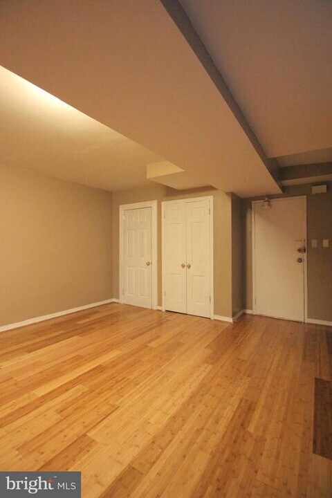 1809 19th St NW, Unit 2 in Washington, DC - Building Photo
