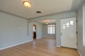 3232 S Fox St in Englewood, CO - Building Photo - Building Photo