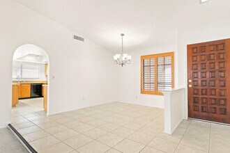 7309 W Canterbury Dr in Peoria, AZ - Building Photo - Building Photo