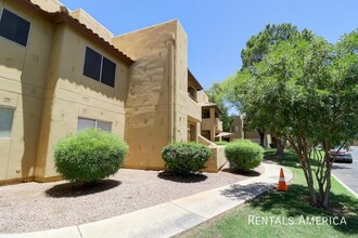 1825 W Ray Rd in Chandler, AZ - Building Photo - Building Photo