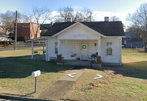 4401 Dakota Ave in Nashville, TN - Building Photo