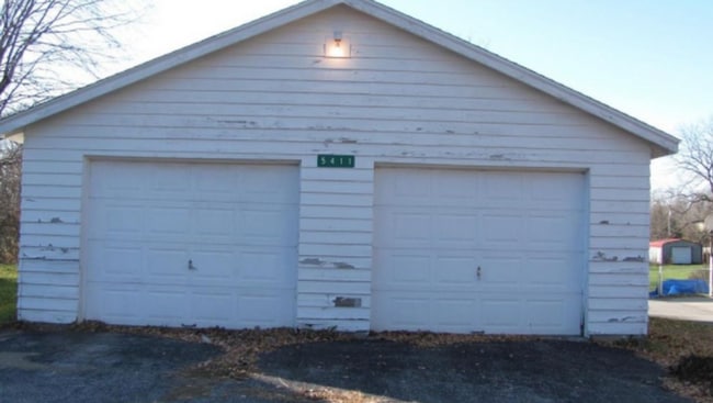 property at 5411 E State Rd 45