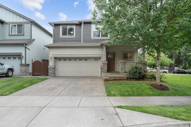 property at 28616 Greenway Dr