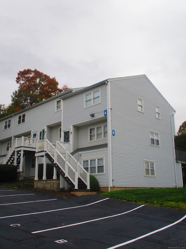 29 Van Buren Ave in Norwalk, CT - Building Photo - Building Photo