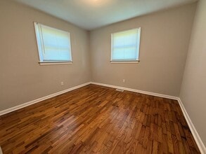 2776 North Ave in Metropolis, IL - Foto de edificio - Building Photo