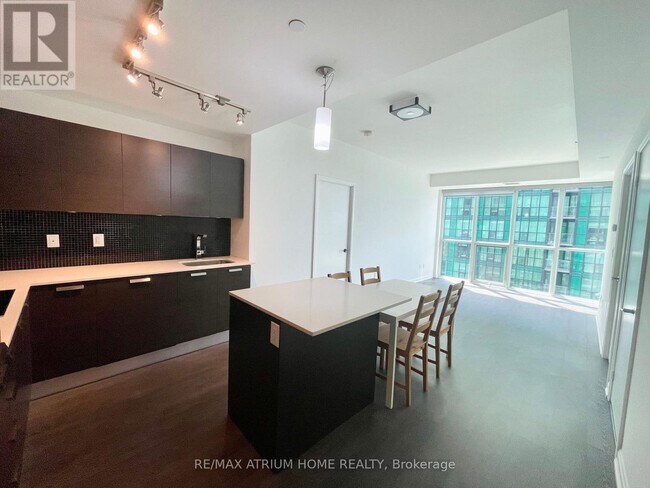 9-2709 Bogert Ave in Toronto, ON - Building Photo - Building Photo