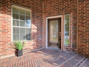 13935 Charterhouse Way in Sugar Land, TX - Building Photo - Building Photo