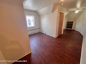 1930 Boulevard Ave in Scranton, PA - Building Photo - Building Photo