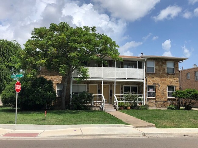 910 Ohio Ave in Corpus Christi, TX - Building Photo - Building Photo