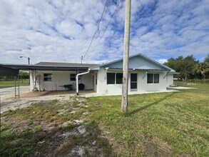 2868 Gentile Rd in Fort Pierce, FL - Building Photo - Building Photo
