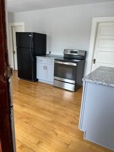 48 Seaver St, Unit #3 in North Easton, MA - Building Photo - Building Photo