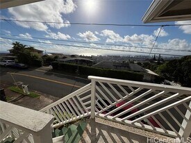 2368 St Louis Dr in Honolulu, HI - Building Photo