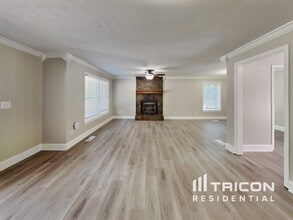 8975 E Carroll Rd in Winston, GA - Building Photo - Building Photo
