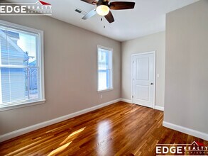 4 Benson St, Unit 1 in Boston, MA - Building Photo - Building Photo