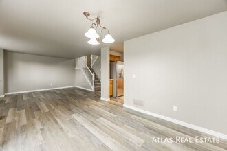 5566 Vermillion Bluffs Dr in Colorado Springs, CO - Building Photo - Building Photo