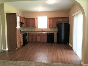 11350 High Timber Dr in Indianapolis, IN - Building Photo - Building Photo